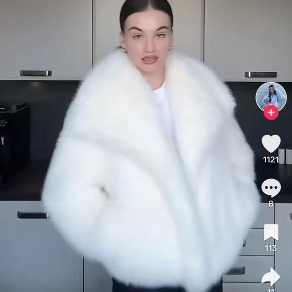 ZARA SHORT FAUX FUR JACKET ZW COLLECTION - Picture 1 of 5